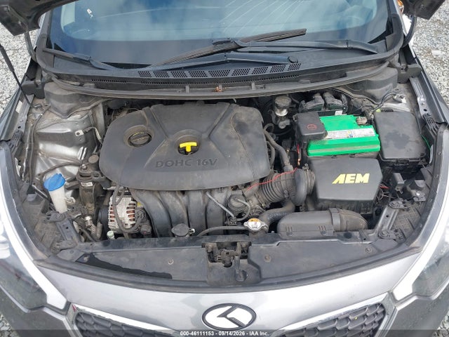 46111153 :رقم المزاد ، KNAFX4A62G5462828 vin ، 2016 Kia Forte Lx مزاد بيع