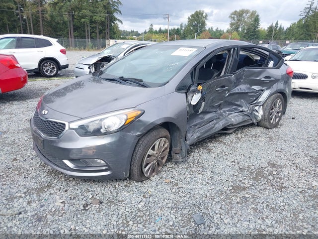 46111153 :رقم المزاد ، KNAFX4A62G5462828 vin ، 2016 Kia Forte Lx مزاد بيع