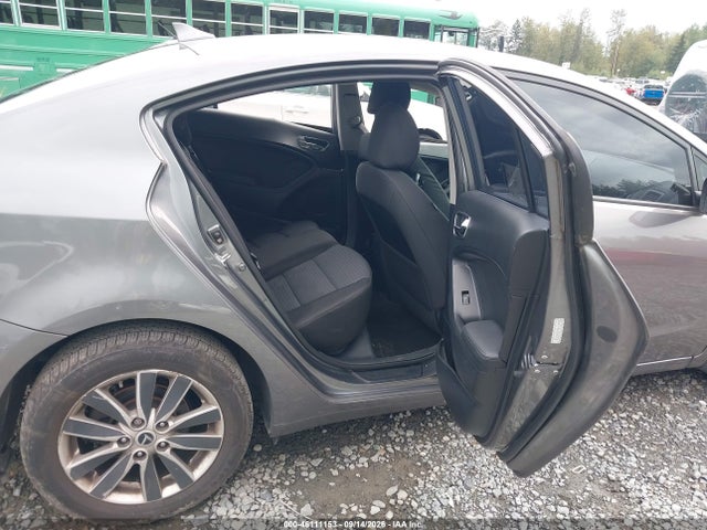 46111153 :رقم المزاد ، KNAFX4A62G5462828 vin ، 2016 Kia Forte Lx مزاد بيع