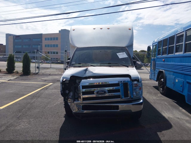 Продаж на аукціоні авто 2019 Ford E-350 Cutaway, vin: 1FDWE3F62KDC07215, номер лоту: 46111209