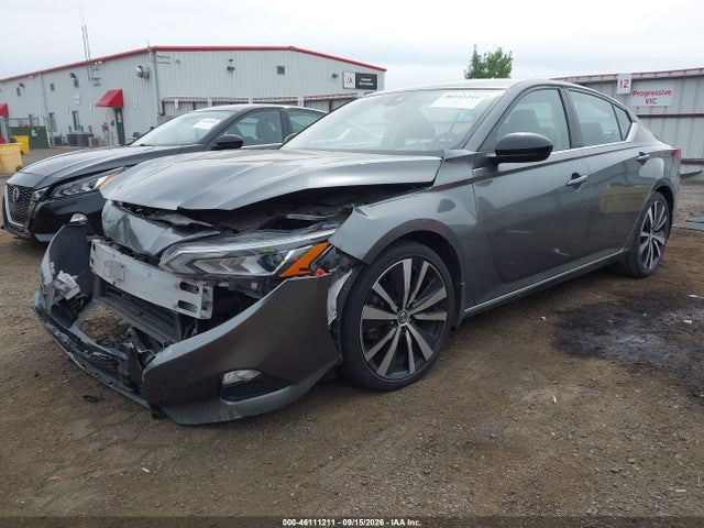 1N4BL4CV3NN313445 Nissan Altima Sr Fwd