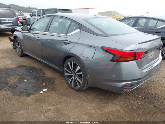 1N4BL4CV3NN313445 Nissan Altima Sr Fwd
