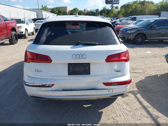 2018 Audi Q5 2.0t Premium/2.0t Tech Premium მანქანა იყიდება აუქციონზე, vin: WA1ANAFY4J2233615, აუქციონის ნომერი: 46111232
