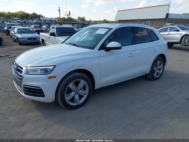 2018 Audi Q5 2.0t Premium/2.0t Tech Premium მანქანა იყიდება აუქციონზე, vin: WA1ANAFY4J2233615, აუქციონის ნომერი: 46111232