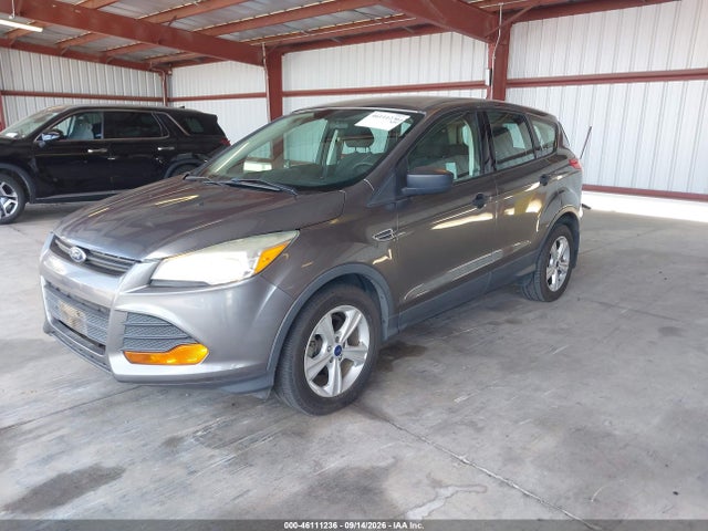 Ford ESCAPE S 2014 1FMCU0F72EUE41288 Image 2