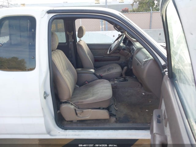 Продажа на аукционе авто 2000 Toyota Tacoma Prerunner V6, vin: 5TESN92N6YZ699184, номер лота: 46111237