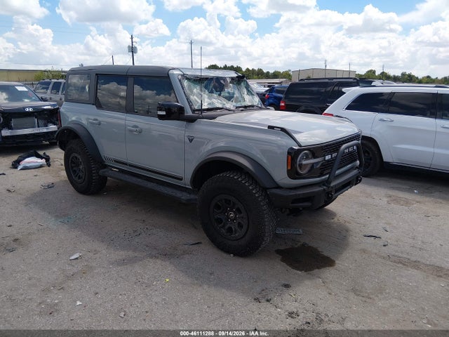 2021 Ford Bronco First Edition მანქანა იყიდება აუქციონზე, vin: 1FMEE5EP9MLA41351, აუქციონის ნომერი: 46111288