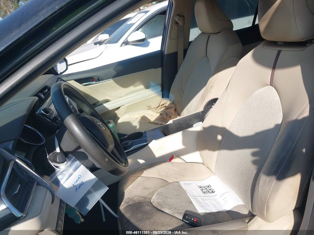 Продаж на аукціоні авто 2018 Toyota Camry Le, vin: 4T1B11HK3JU631963, номер лоту: 46111301
