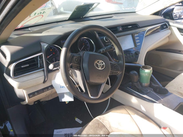 Продаж на аукціоні авто 2018 Toyota Camry Le, vin: 4T1B11HK3JU631963, номер лоту: 46111301