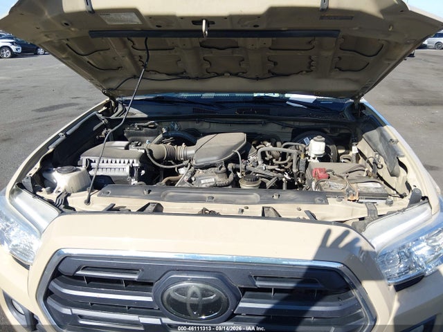 5TFAX5GN8KX161124 Toyota Tacoma Sr5