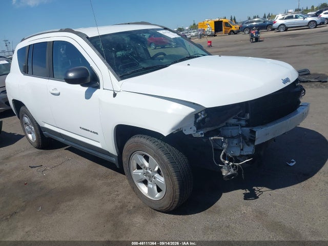 46111364 :رقم المزاد ، 1C4NJCBAXFD436866 vin ، 2015 Jeep Compass Sport مزاد بيع