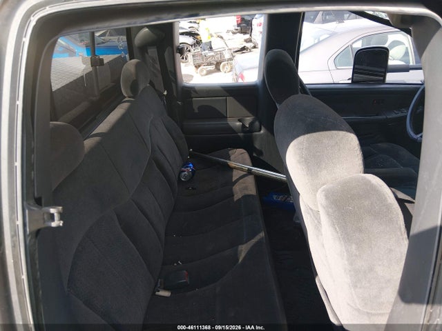 Продажа на аукционе авто 2000 Chevrolet Silverado 2500 Lt, vin: 1GCGK29U4YE400507, номер лота: 46111368