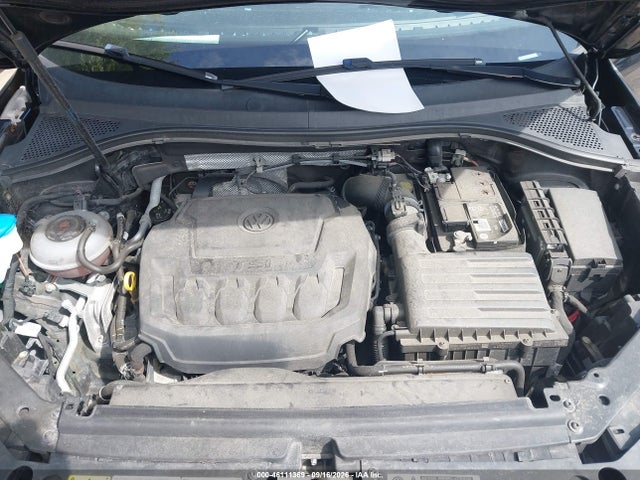 Auction sale of the 2018 Volkswagen Tiguan 2.0t Se/2.0t Sel, vin: 3VV2B7AX1JM166082, lot number: 46111369