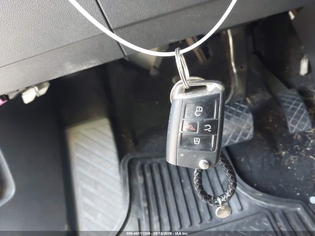 Auction sale of the 2018 Volkswagen Tiguan 2.0t Se/2.0t Sel, vin: 3VV2B7AX1JM166082, lot number: 46111369