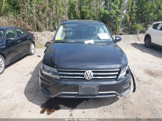 Auction sale of the 2018 Volkswagen Tiguan 2.0t Se/2.0t Sel, vin: 3VV2B7AX1JM166082, lot number: 46111369
