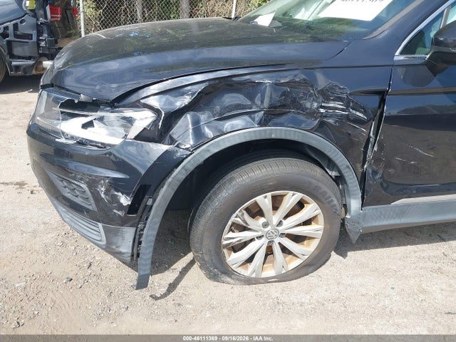 Auction sale of the 2018 Volkswagen Tiguan 2.0t Se/2.0t Sel, vin: 3VV2B7AX1JM166082, lot number: 46111369