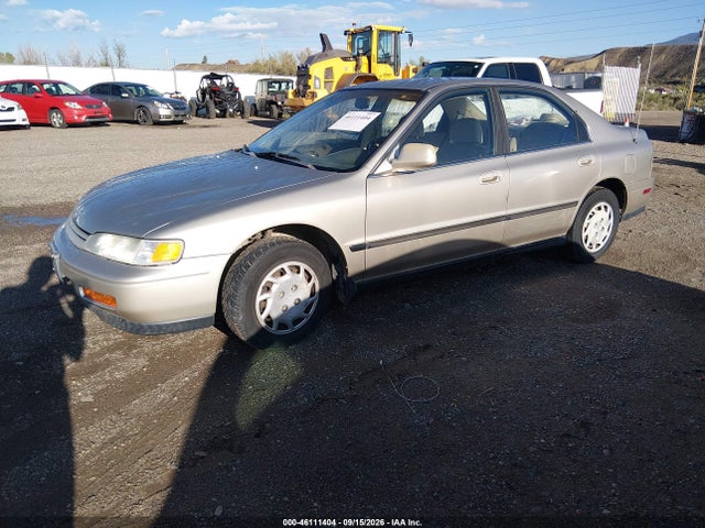 46111404 :رقم المزاد ، JHMCD5638RC047481 vin ، 1994 Honda Accord Lx مزاد بيع