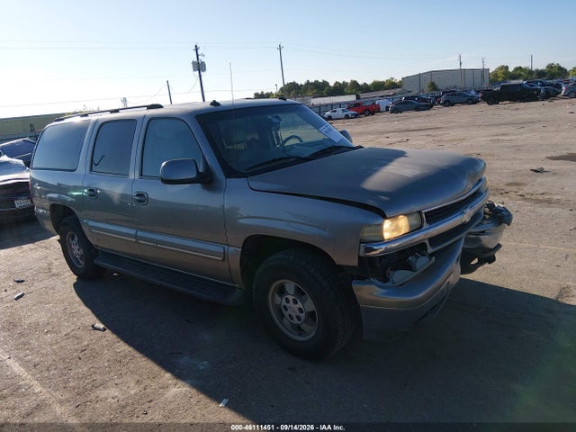 46111451 :رقم المزاد ، 3GNEC16ZX3G266108 vin ، 2003 Chevrolet Suburban 1500 Lt مزاد بيع