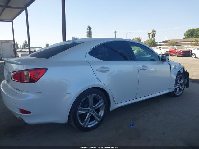 46111469 :رقم المزاد ، JTHBE5C29B5026380 vin ، 2011 Lexus Is 350 مزاد بيع