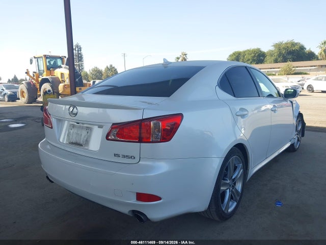 46111469 :رقم المزاد ، JTHBE5C29B5026380 vin ، 2011 Lexus Is 350 مزاد بيع