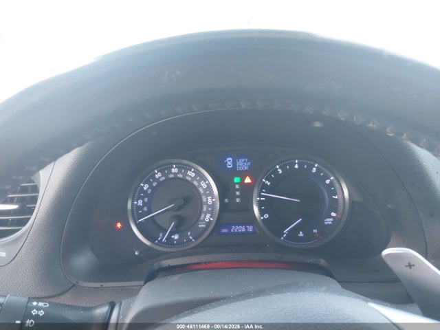 46111469 :رقم المزاد ، JTHBE5C29B5026380 vin ، 2011 Lexus Is 350 مزاد بيع