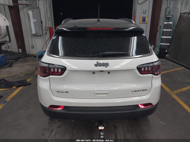 Jeep Compass Limited 4x4 2018 3C4NJDCB6JT355394 Image 16