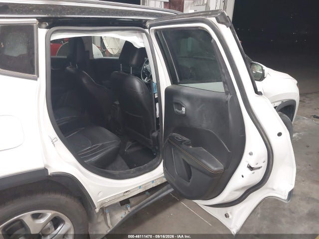 Jeep Compass Limited 4x4 2018 3C4NJDCB6JT355394 Image 8