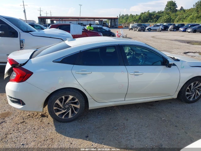 Продажа на аукционе авто 2017 Honda Civic Ex, vin: 19XFC2F75HE004680, номер лота: 46111484
