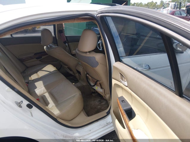 46111528 :رقم المزاد ، 1HGCP3F81AA031682 vin ، 2010 Honda Accord 3.5 Ex-l مزاد بيع