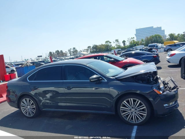 Продажа на аукционе авто 2015 Volkswagen Passat 1.8t Sport, vin: 1VWBT7A3XFC014266, номер лота: 46111532