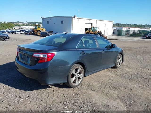 4T1BF1FK2EU818296 Toyota Camry Se Sport
