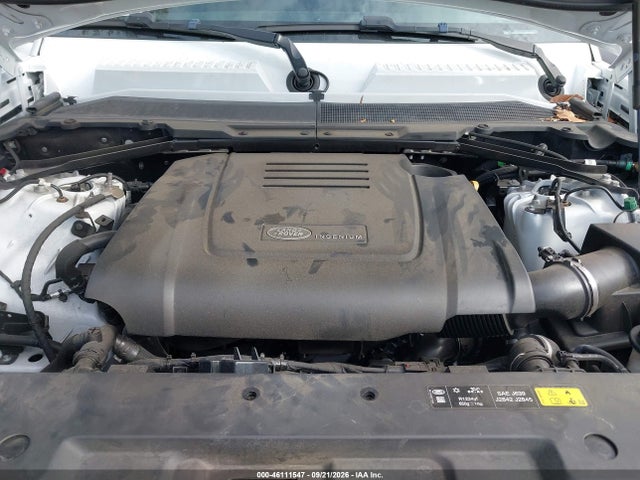 46111547 :رقم المزاد ، SALEJ7EX4S2356694 vin ، 2025 Land Rover Defender 110 P300 مزاد بيع