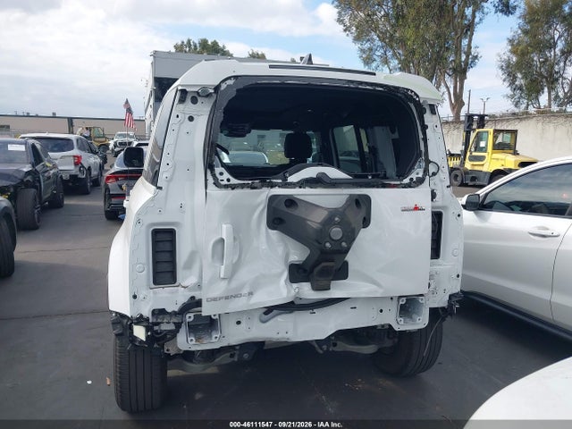 46111547 :رقم المزاد ، SALEJ7EX4S2356694 vin ، 2025 Land Rover Defender 110 P300 مزاد بيع