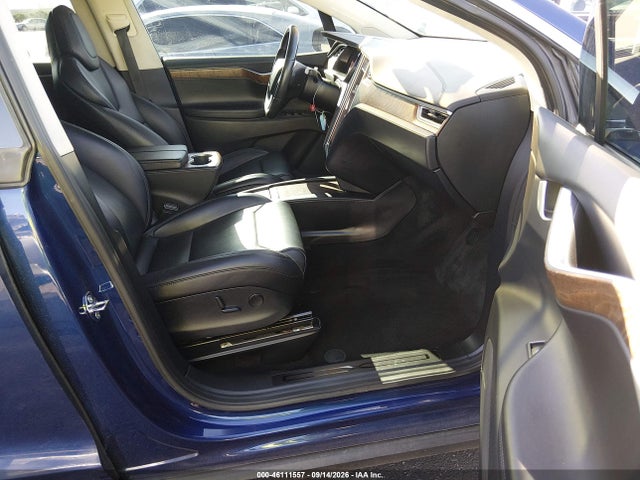 Tesla Model X 100d/75d/90d 2017 5YJXCDE25HF069108 Image 5