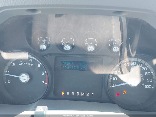 46111571 :رقم المزاد ، 1FTRF3B69FED59626 vin ، 2015 Ford F-350 Xl مزاد بيع