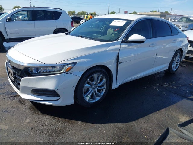 Honda ACCORD LX 2018 1HGCV1F1XJA032536 Image 2
