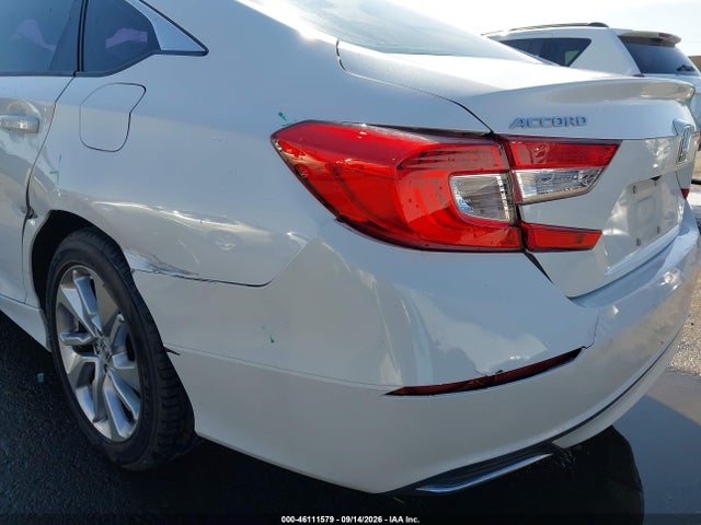 Honda ACCORD LX 2018 1HGCV1F1XJA032536 Image 6