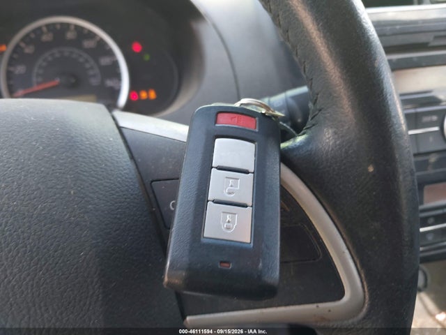 46111594 :رقم المزاد ، ML32A4HJ8FH001484 vin ، 2015 Mitsubishi Mirage Es/rf مزاد بيع