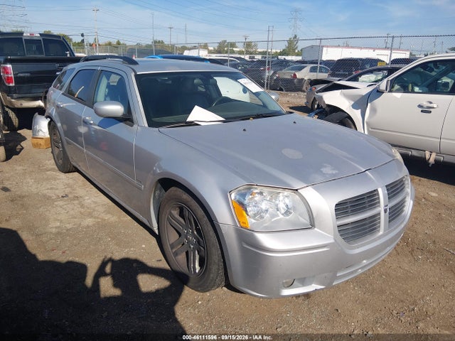 46111596 :رقم المزاد ، 2D8GV58295H661548 vin ، 2005 Dodge Magnum Rt مزاد بيع