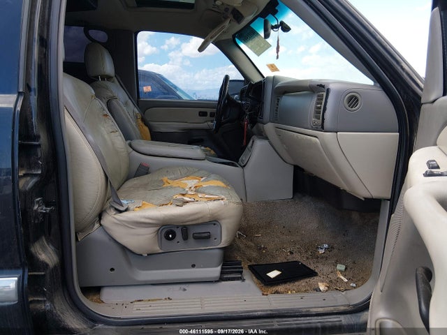 46111595 :رقم المزاد ، 3GKGK26G51G264549 vin ، 2001 Gmc Yukon Xl 2500 Slt مزاد بيع
