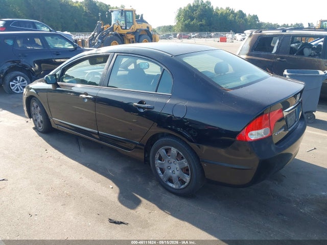 46111624 :رقم المزاد ، 2HGFA1F56AH325931 vin ، 2010 Honda Civic Lx مزاد بيع