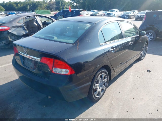 46111624 :رقم المزاد ، 2HGFA1F56AH325931 vin ، 2010 Honda Civic Lx مزاد بيع