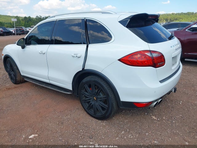2012 Porsche Cayenne Turbo მანქანა იყიდება აუქციონზე, vin: WP1AC2A26CLA83507, აუქციონის ნომერი: 46111638