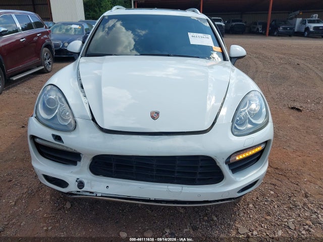 2012 Porsche Cayenne Turbo მანქანა იყიდება აუქციონზე, vin: WP1AC2A26CLA83507, აუქციონის ნომერი: 46111638