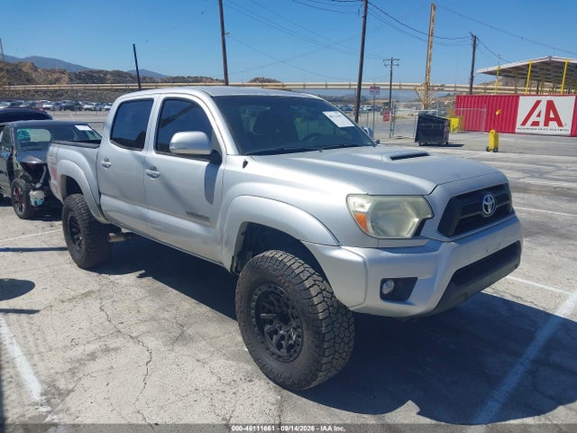 2013 Toyota Tacoma Prerunner V6 მანქანა იყიდება აუქციონზე, vin: 3TMJU4GN0DM151277, აუქციონის ნომერი: 46111661