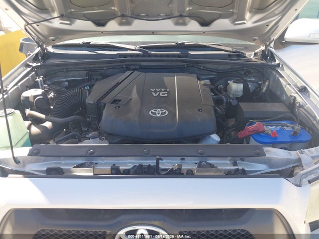 2013 Toyota Tacoma Prerunner V6 მანქანა იყიდება აუქციონზე, vin: 3TMJU4GN0DM151277, აუქციონის ნომერი: 46111661