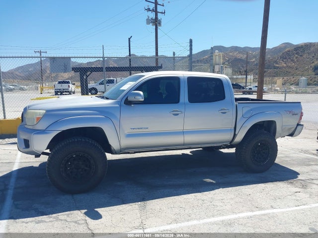 2013 Toyota Tacoma Prerunner V6 მანქანა იყიდება აუქციონზე, vin: 3TMJU4GN0DM151277, აუქციონის ნომერი: 46111661
