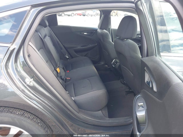 46111687 :رقم المزاد ، 1G1ZD5ST0JF114314 vin ، 2018 Chevrolet Malibu Lt مزاد بيع