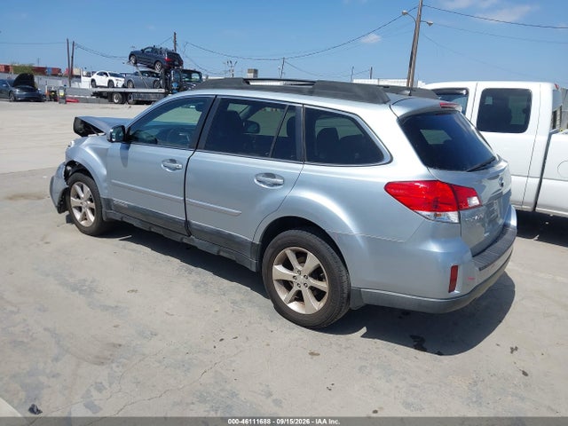 Subaru Outback 2.5i Limited 2014 4S4BRBMC3E3284661 Image 3