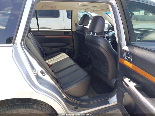 Subaru Outback 2.5i Limited 2014 4S4BRBMC3E3284661 Image 8